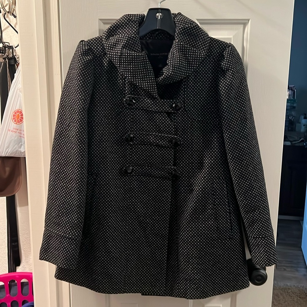 Banana Republic black elegant coat size small